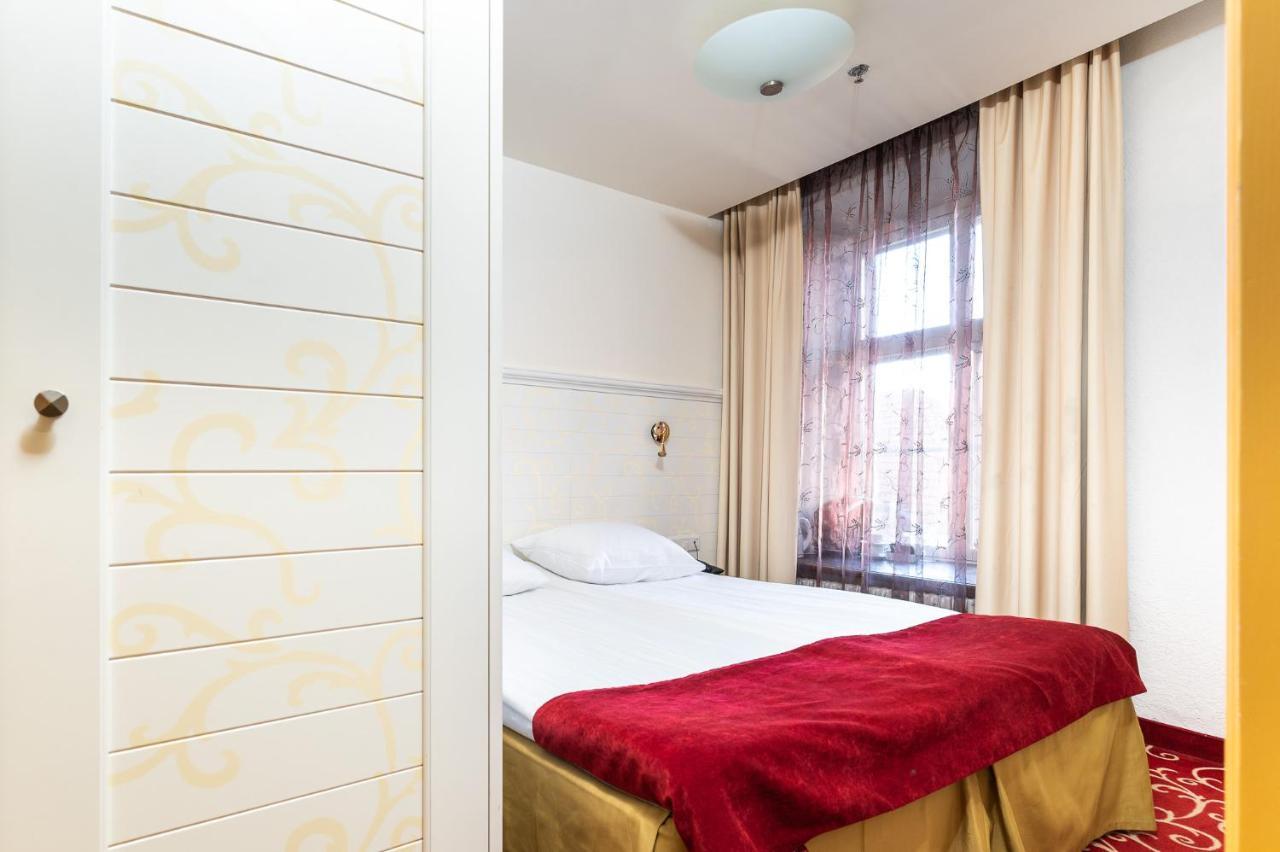 Meriton Old Town Garden Hotel Talin Exterior foto