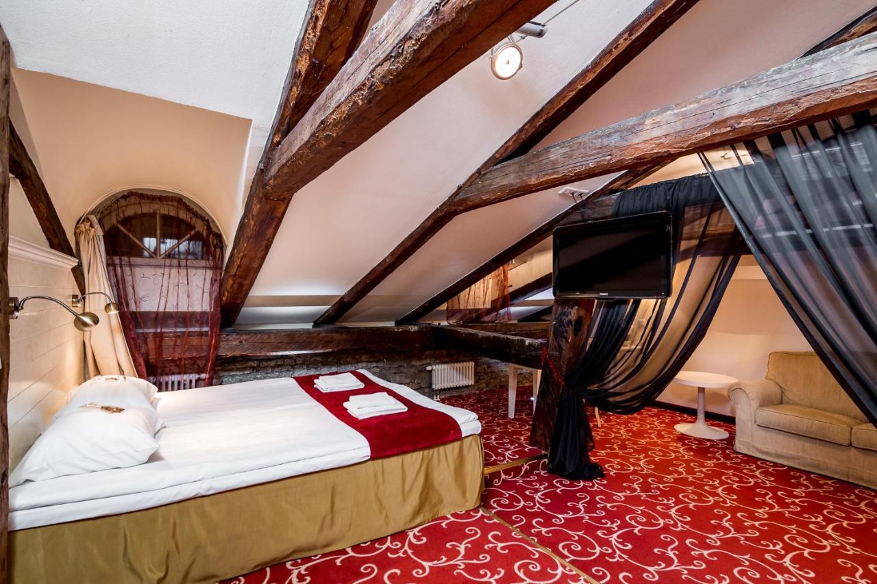 Meriton Old Town Garden Hotel Talin Exterior foto
