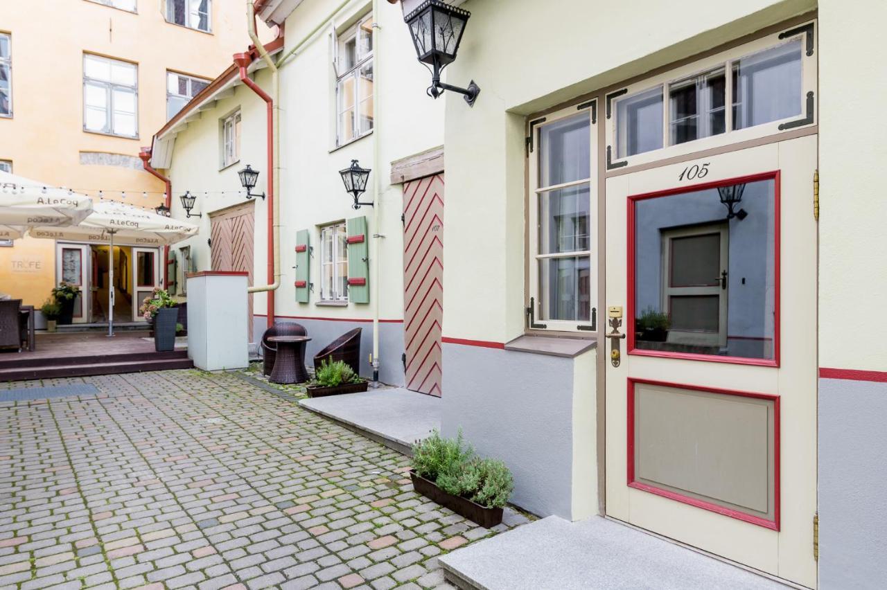 Meriton Old Town Garden Hotel Talin Exterior foto